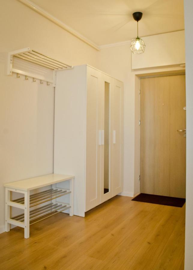 Amber Studio Oradea Appartamento Esterno foto